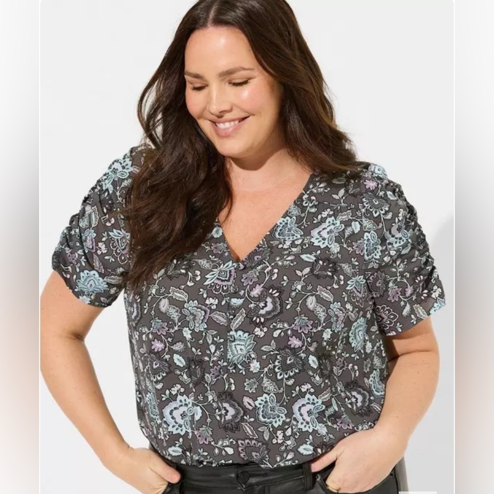 Torrid Harper Georgette V-Neck Ruched Sleeve Blouse Paisley Charcoal Size 2X